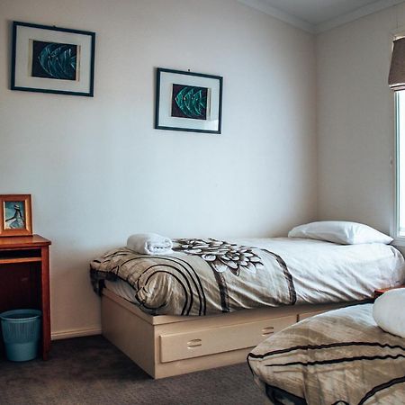 Linger Longer Cottages Port Elliot Bagian luar foto