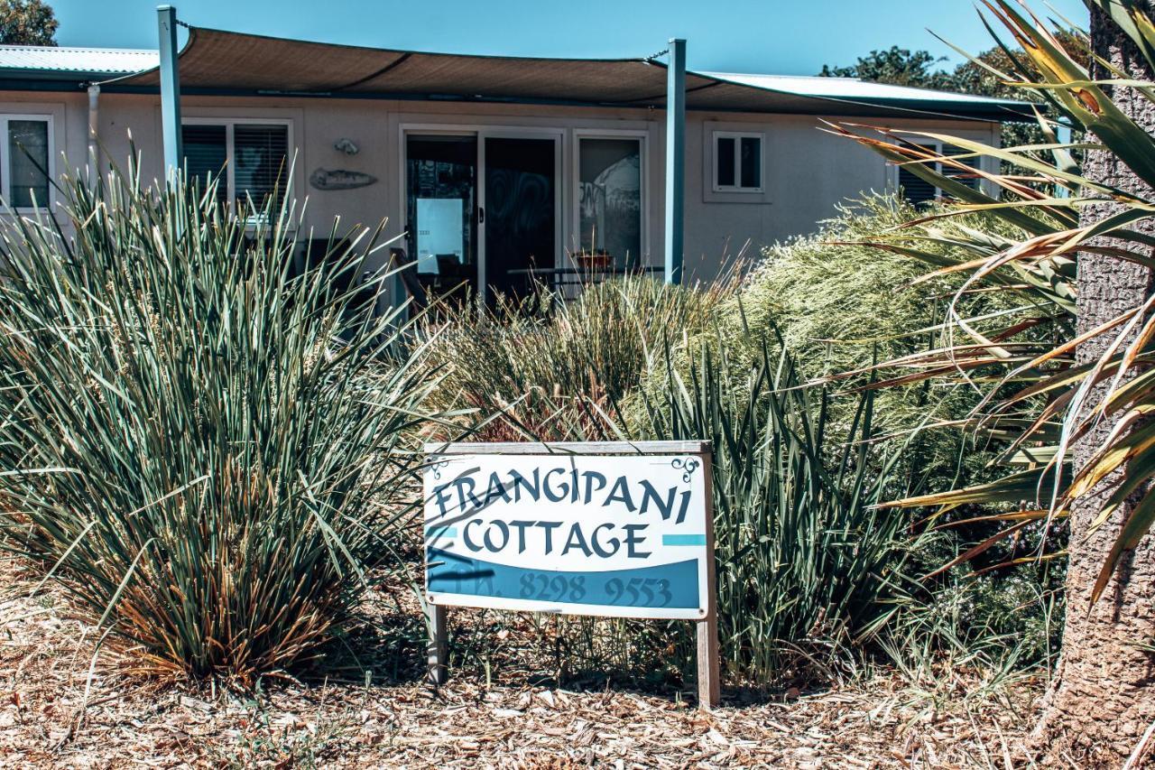Linger Longer Cottages Port Elliot Bagian luar foto