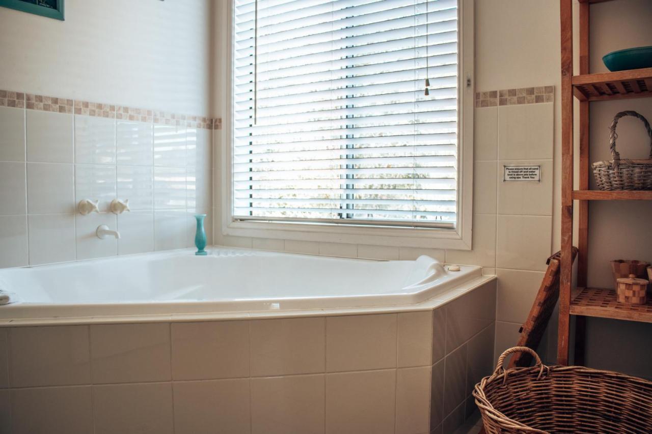 Linger Longer Cottages Port Elliot Bagian luar foto